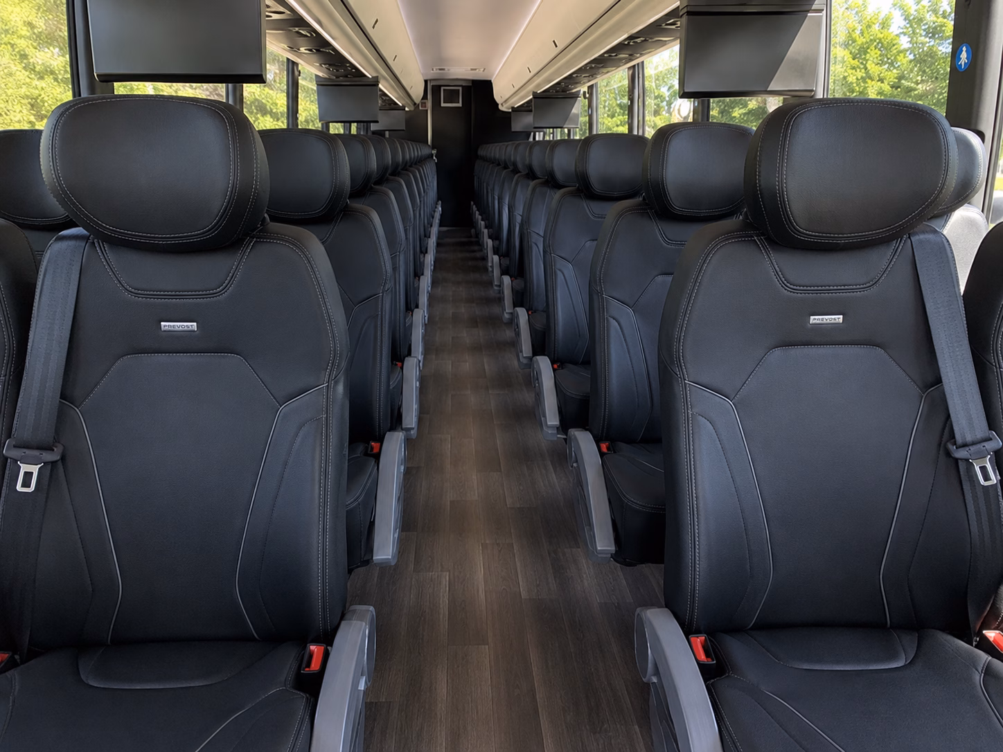 school bus rentals to the nixon presidential library and orange county museums