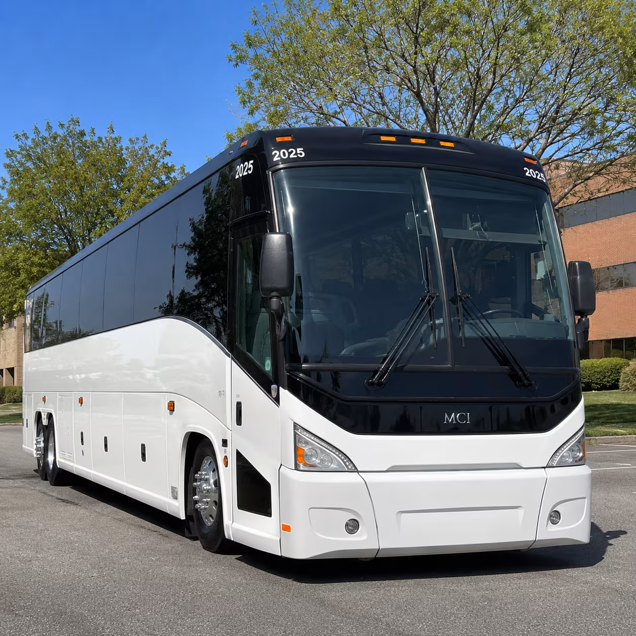 tustincharterbusservices com is here for disneyland and theme park trips from tustin